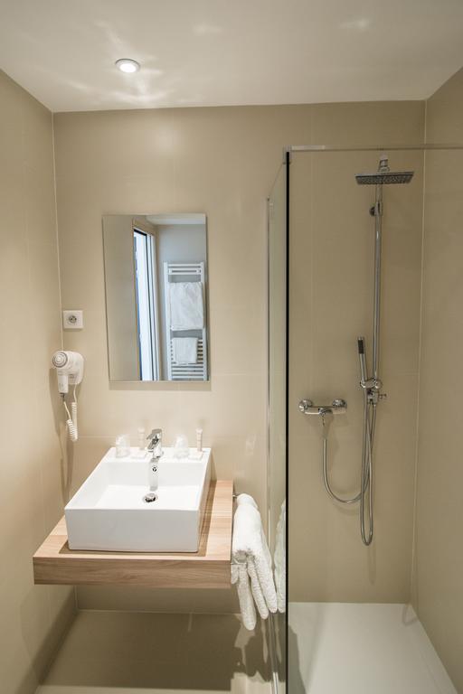 Hotel Les Voyageurs Modane Δωμάτιο φωτογραφία